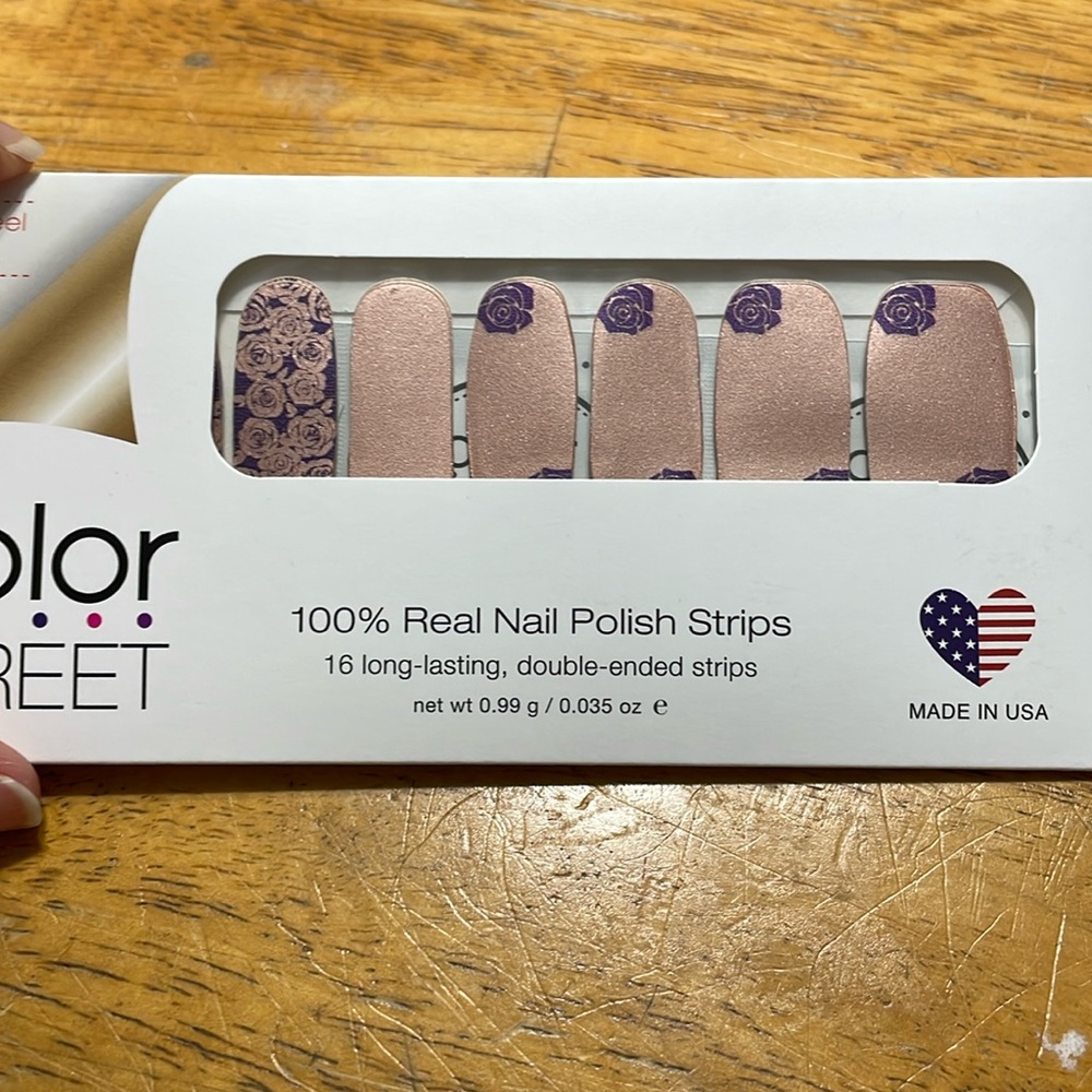 Color Street nail polish